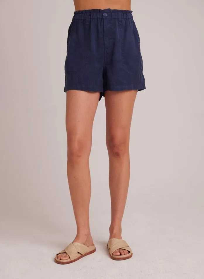 Bella Dahl Callie Ruffle Short 8211 Brazilian Navy Women Shorts Bella Dahl Callie Ruffle Short 8211 Brazilian Navy Women Shorts