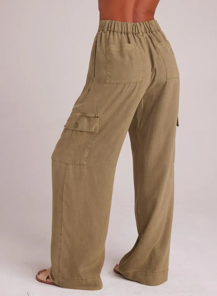 Bella Dahl Cargo Wide Leg 8211 French Olive Women Pants Bella Dahl Cargo Wide Leg 8211 French Olive Women Pants