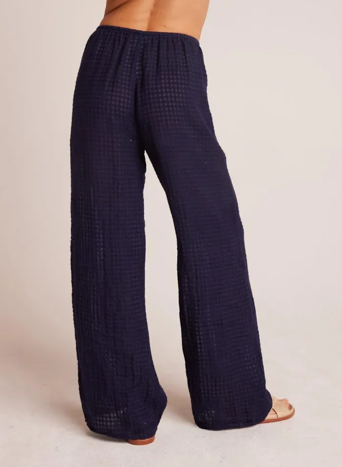 Bella Dahl Wide Leg Pocket Beach Pant 8211 Tropic Navy Women Pants Bella Dahl Wide Leg Pocket Beach Pant 8211 Tropic Navy Women Pants