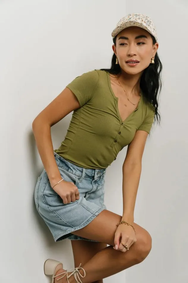 Bohme Tops Serena Henley Top In Moss Moss 8211 Women