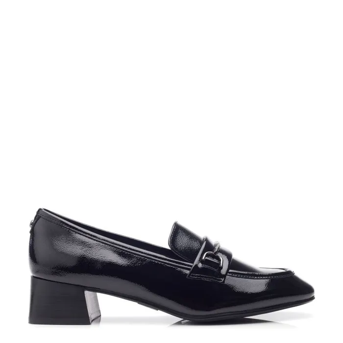 Brogues And Loafers Women Moda In Pelle Coutance Black Patent Leather