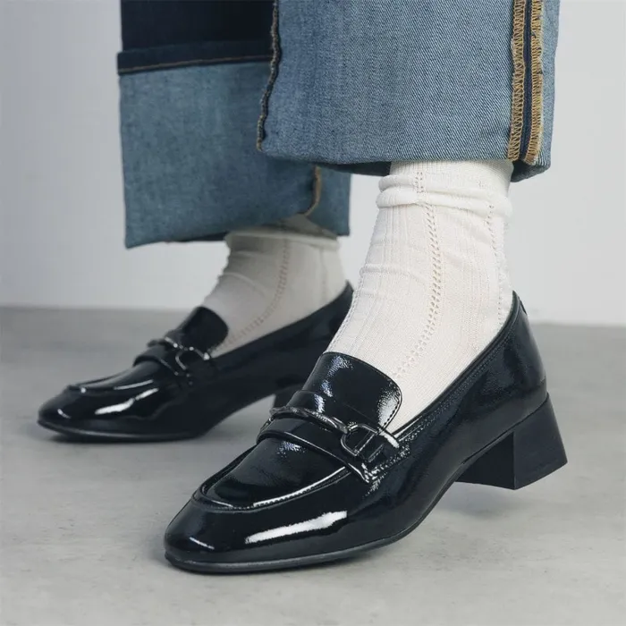 Brogues And Loafers Women Moda In Pelle Coutance Black Patent Leather
