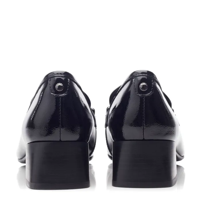 Brogues And Loafers Women Moda In Pelle Coutance Black Patent Leather