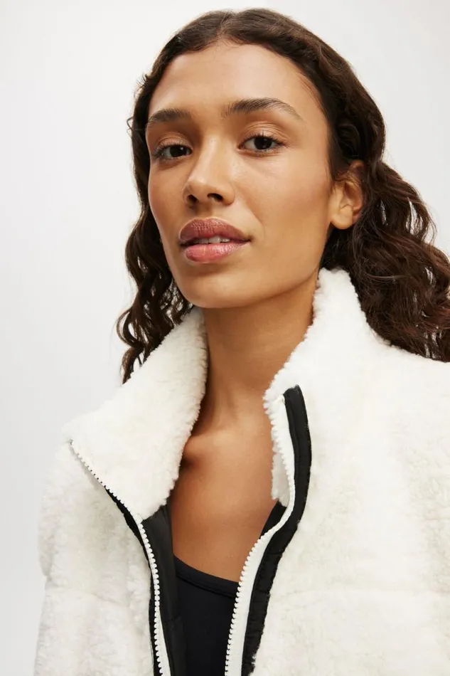 Cotton On Jackets Mother Puffer Sherpa Reversible Vest Black Coconut Milk 8211 Women Cotton On Jackets Mother Puffer Sherpa Reversible Vest Black Coconut Milk 8211 Women