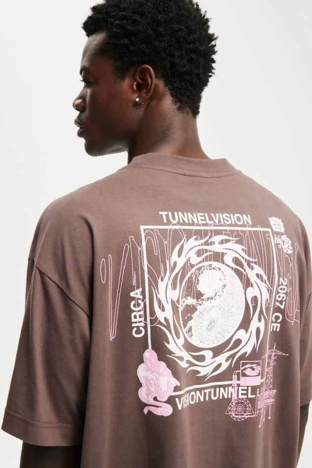 Cotton On Tees and Tanks Box Fit Graphic TShirt Washed Chocolatevision 8211 Men Cotton On Tees and Tanks Box Fit Graphic TShirt Washed Chocolatevision 8211 Men