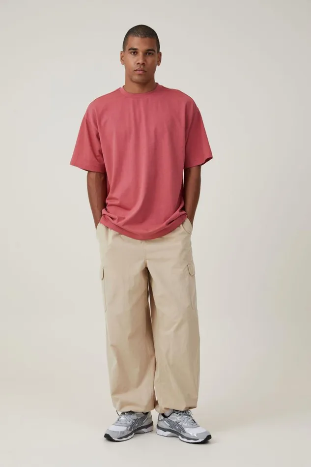 Cotton On Tees and Tanks Box Fit TShirt Soft Red 8211 Men Cotton On Tees and Tanks Box Fit TShirt Soft Red 8211 Men