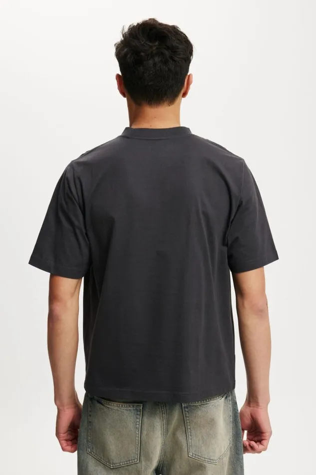 Cotton On Tees and Tanks Cropped Fit TShirt Washed Black 8211 Men Cotton On Tees and Tanks Cropped Fit TShirt Washed Black 8211 Men