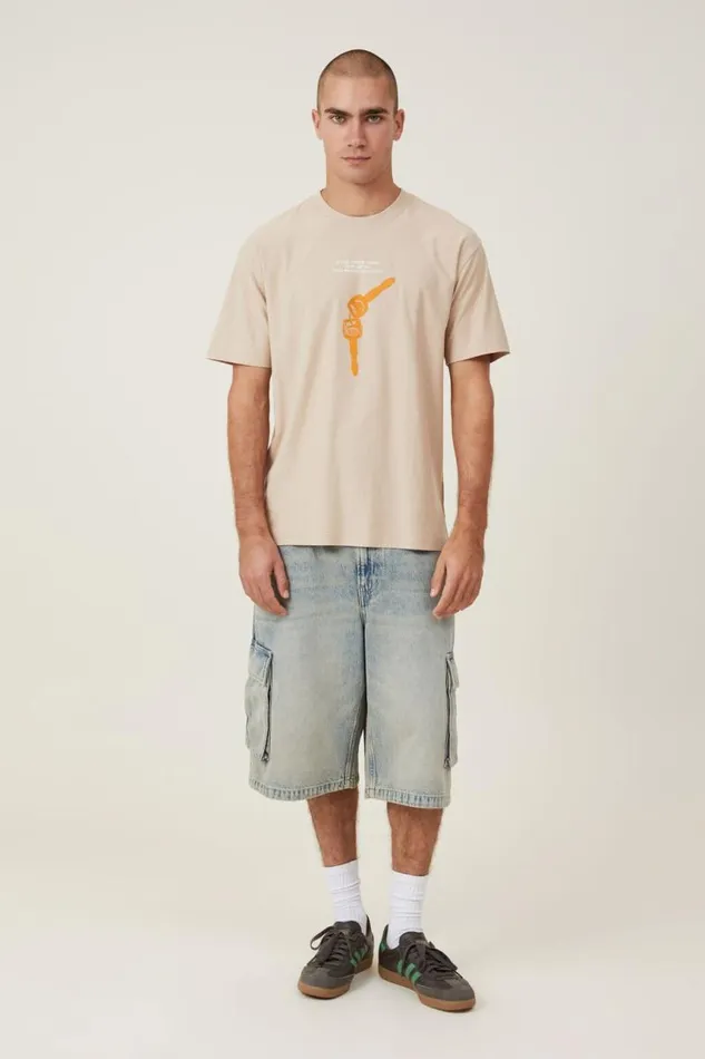 Cotton On Tees and Tanks Premium Loose Fit Music TShirt Lcn Bra Cashew Post Malone 8211 Keys 8211 Men Cotton On Tees and Tanks Premium Loose Fit Music TShirt Lcn Bra Cashew Post Malone 8211 Keys 8211 Men
