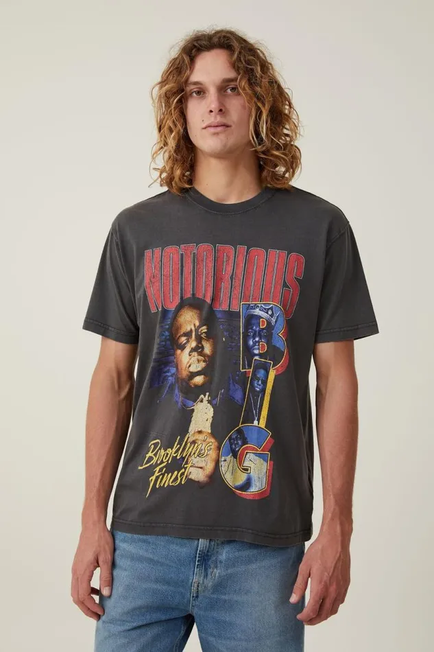 Cotton On Tees and Tanks Premium Loose Fit Music TShirt Lcn Mt Washed Blackbiggie 8211 Notorious 8211 Men Cotton On Tees and Tanks Premium Loose Fit Music TShirt Lcn Mt Washed Blackbiggie 8211 Notorious 8211 Men
