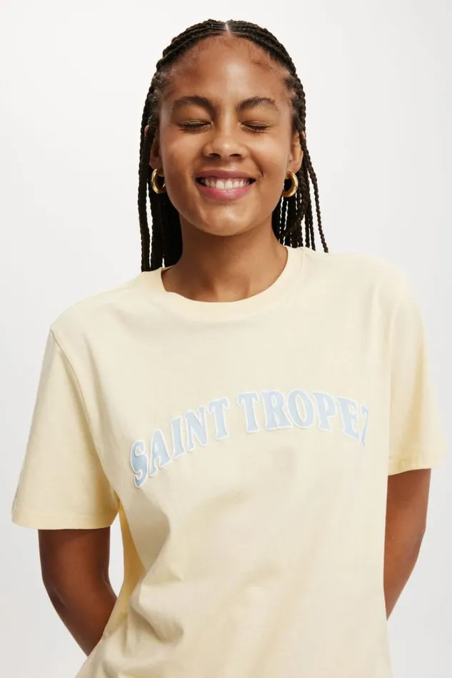Cotton On Tops Regular Fit Graphic Tee Saint Tropezbuttermilk 8211 Women Cotton On Tops Regular Fit Graphic Tee Saint Tropezbuttermilk 8211 Women