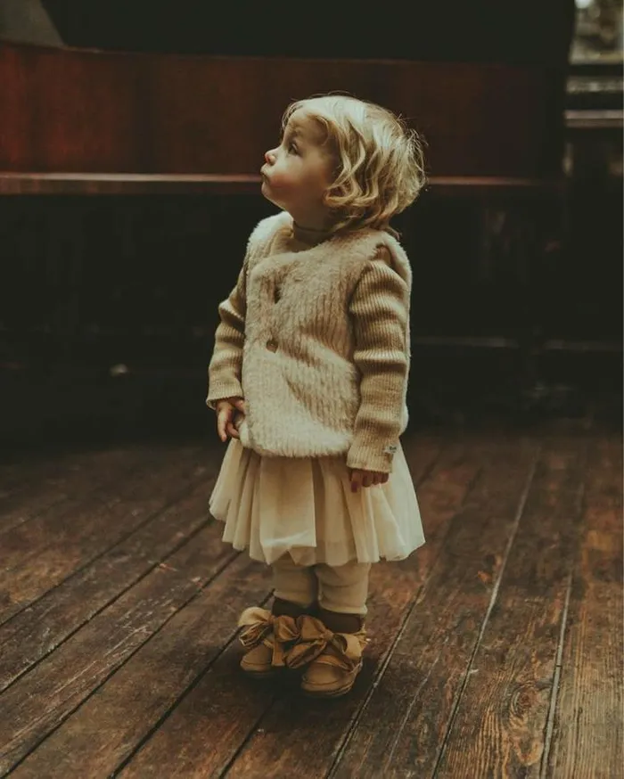 Donsje Amsterdam Jackets and Gilets Girls Tinge Gilet Soft Sand Teddy