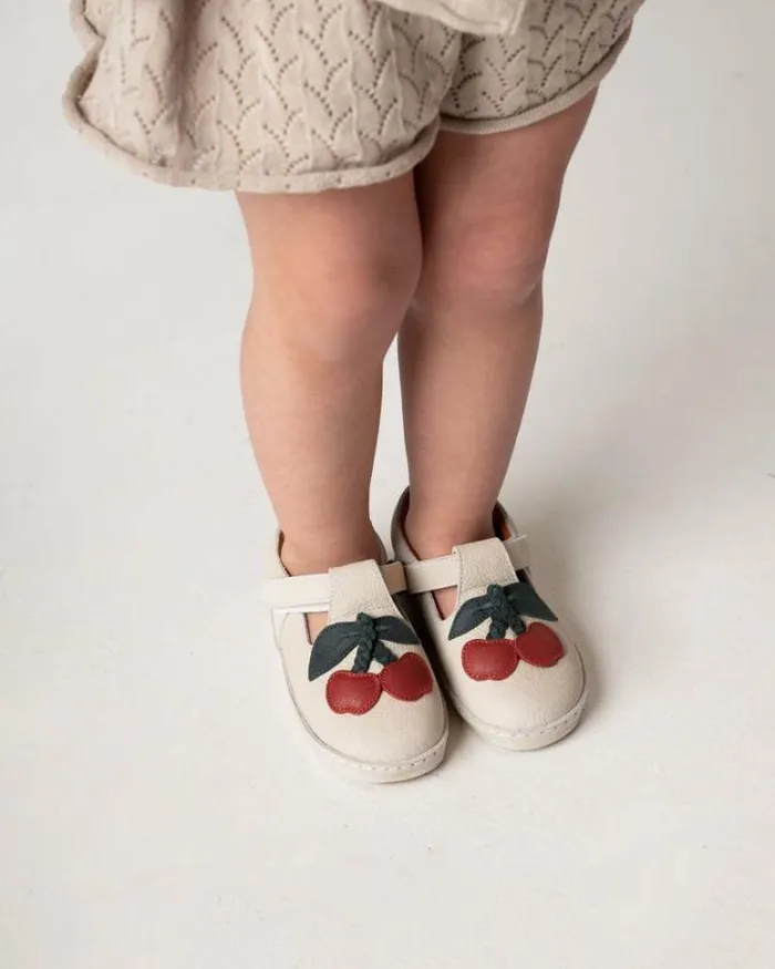 Donsje Amsterdam Low Shoes Girls Bowi Shoes Red Clay Leather