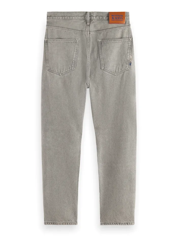 Essential DEAN LOOSE TAPERED JEANS GREY ROAD Grey Road Men Scotch and Soda Jeans Essential DEAN LOOSE TAPERED JEANS GREY ROAD Grey Road Men Scotch and Soda Jeans