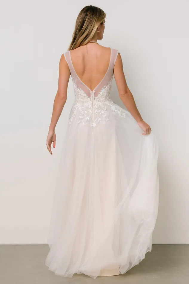 Everlasting Tulle Bridal Gown White Nude Women Baltic Born Bridal Everlasting Tulle Bridal Gown White Nude Women Baltic Born Bridal