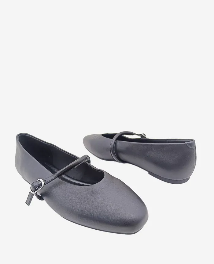 Kenneth Cole Flats and Loafers Women Magnolia Leather Ballet Flat Black Leather Kenneth Cole Flats and Loafers Women Magnolia Leather Ballet Flat Black Leather