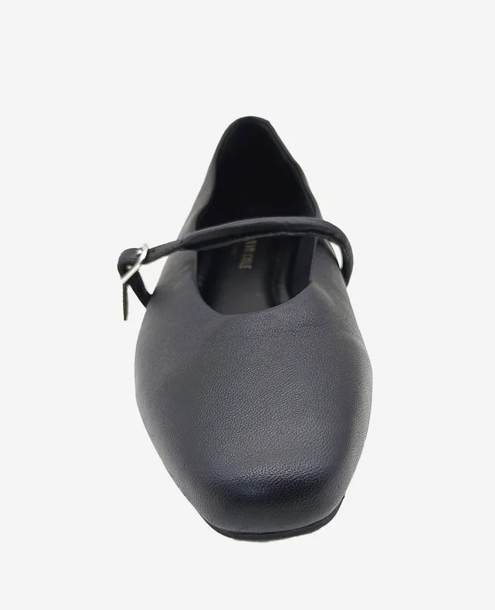 Kenneth Cole Flats and Loafers Women Magnolia Leather Ballet Flat Black Leather Kenneth Cole Flats and Loafers Women Magnolia Leather Ballet Flat Black Leather