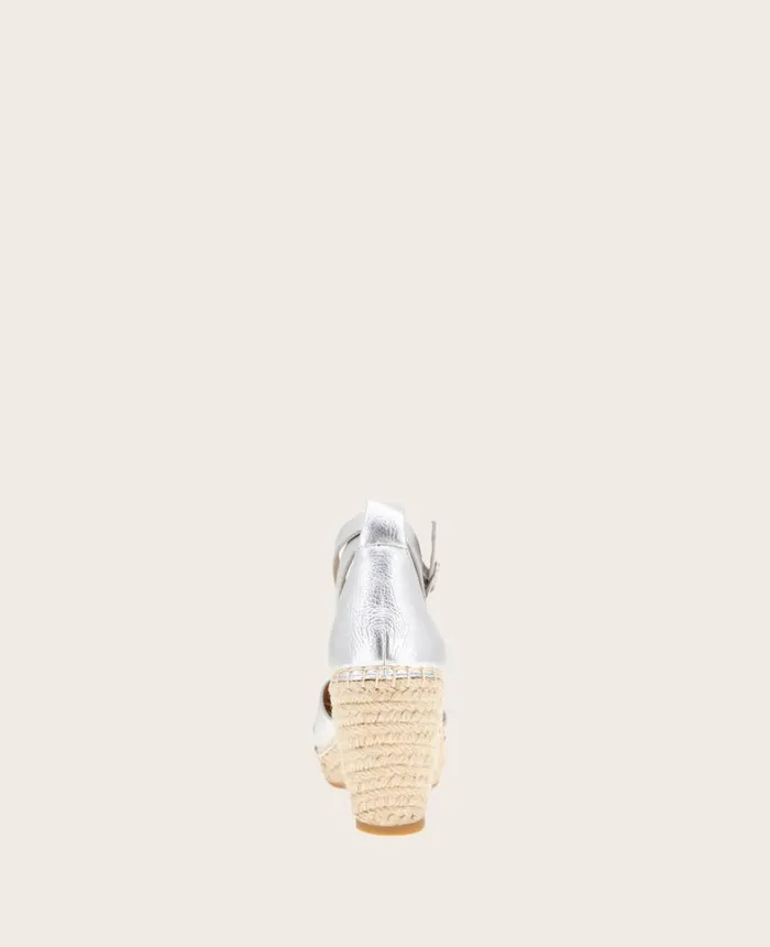 Kenneth Cole Sandals and Wedges Women GENTLE SOULS Charli Suede XBand Espadrille Wedge Sandal Silver Kenneth Cole Sandals and Wedges Women GENTLE SOULS Charli Suede XBand Espadrille Wedge Sandal Silver