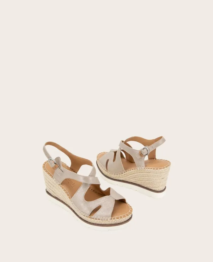 Kenneth Cole Sandals and Wedges Women GENTLE SOULS Elise Espadrille Wedge Mushroom Kenneth Cole Sandals and Wedges Women GENTLE SOULS Elise Espadrille Wedge Mushroom