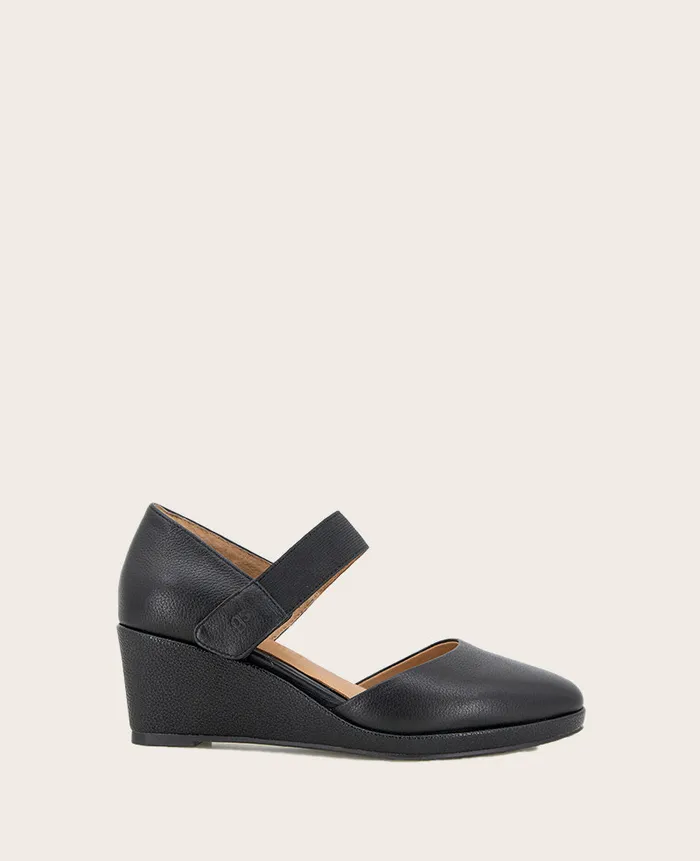 Kenneth Cole Sandals and Wedges Women GENTLE SOULS Oriana Leather Wedge Black Leather