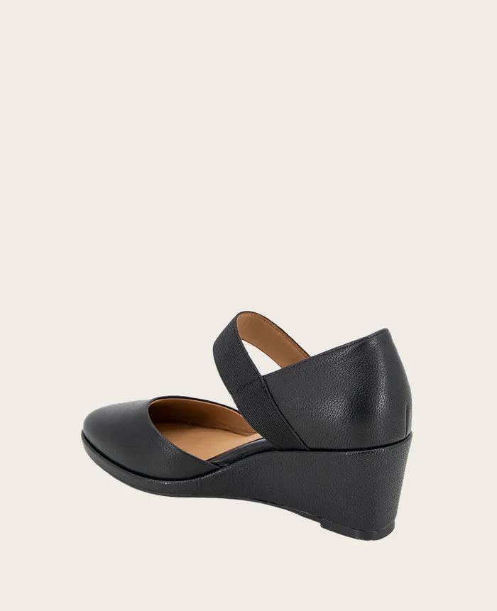 Kenneth Cole Sandals and Wedges Women GENTLE SOULS Oriana Leather Wedge Black Leather Kenneth Cole Sandals and Wedges Women GENTLE SOULS Oriana Leather Wedge Black Leather