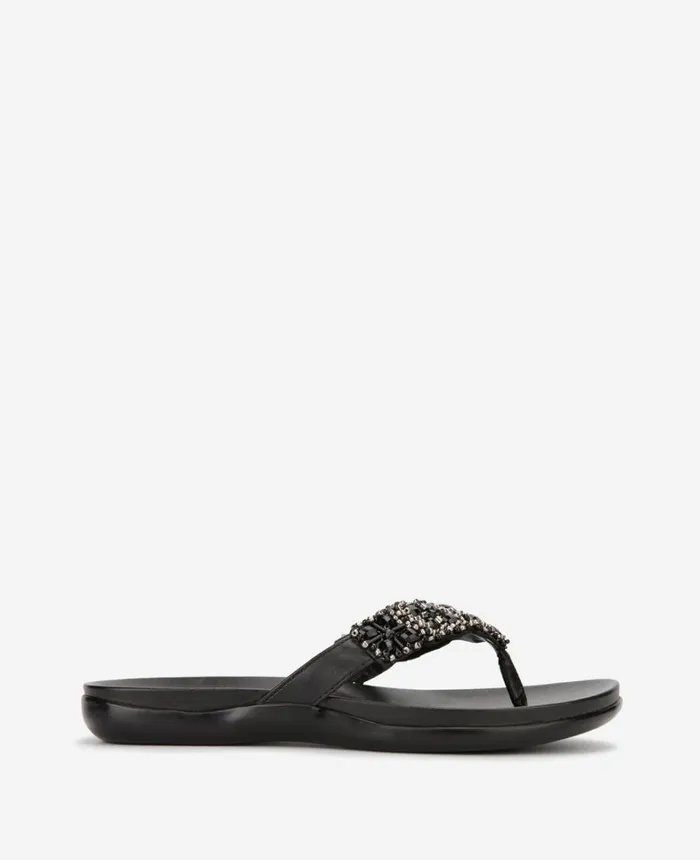 Kenneth Cole Sandals and Wedges Women Glamathon Thong Sandal Black
