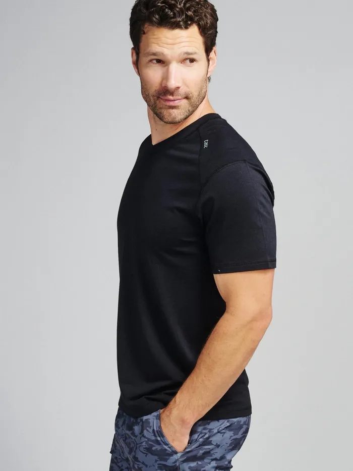 Men Carrollton Fitness VNeck TShirt Tasc Performance Short Sleeve TShirts