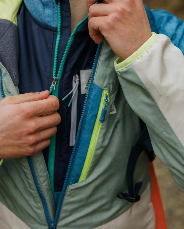 Men Jackets Passenger Daybreak Light Recycled Thermore Insulated Jacket PistachioBlue Steel Pistachioblue Steel