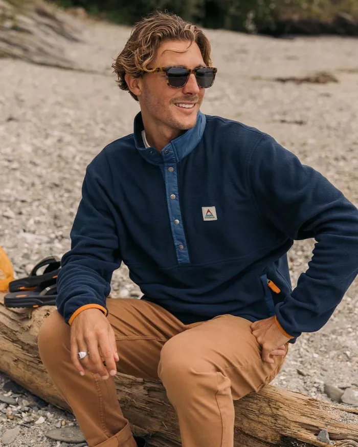 Men Tops Passenger Adrift Recycled Polar Fleece Deep Navy Deep Navy