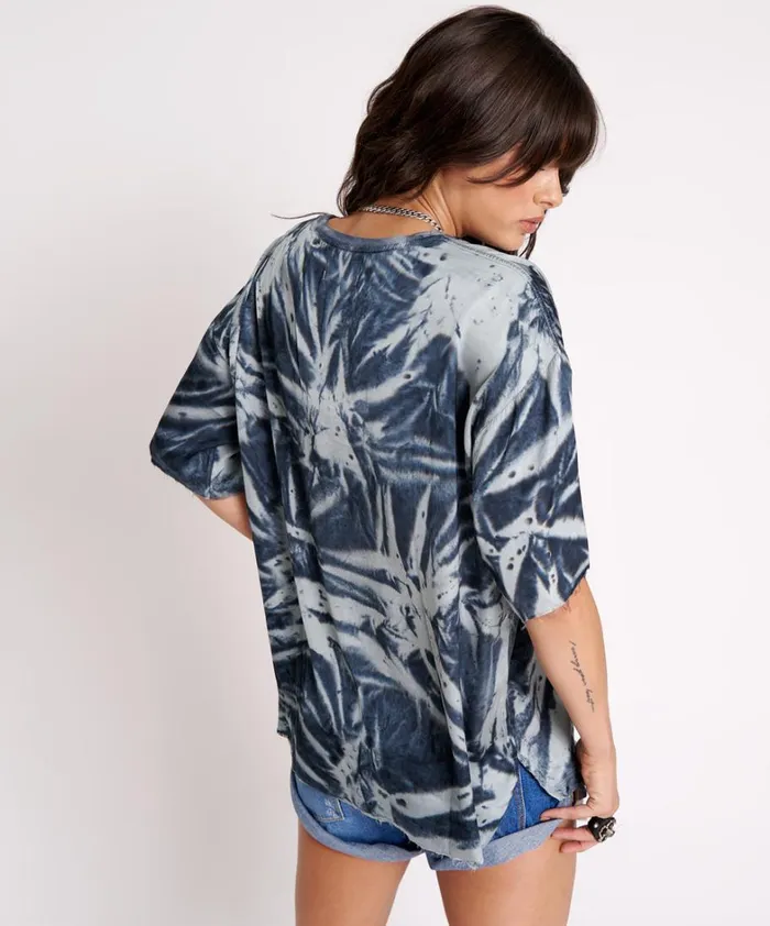 One Teaspoon Tees and Tanks FIRE FLIES OVERSIZED SATIN TEE 8211 Women One Teaspoon Tees and Tanks FIRE FLIES OVERSIZED SATIN TEE 8211 Women