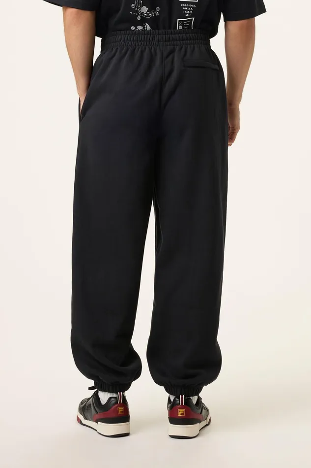 Pants and Shorts Men Fila CASA FILA Country Club Jogger 001 Black Pants and Shorts Men Fila CASA FILA Country Club Jogger 001 Black