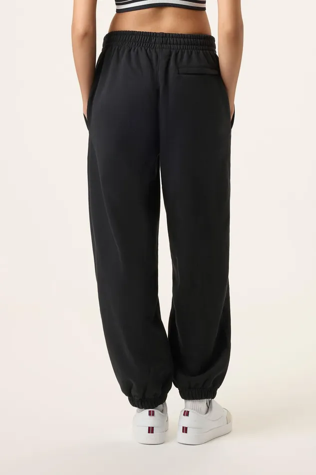 Pants and Shorts Men Fila CASA FILA Country Club Jogger 001 Black Pants and Shorts Men Fila CASA FILA Country Club Jogger 001 Black