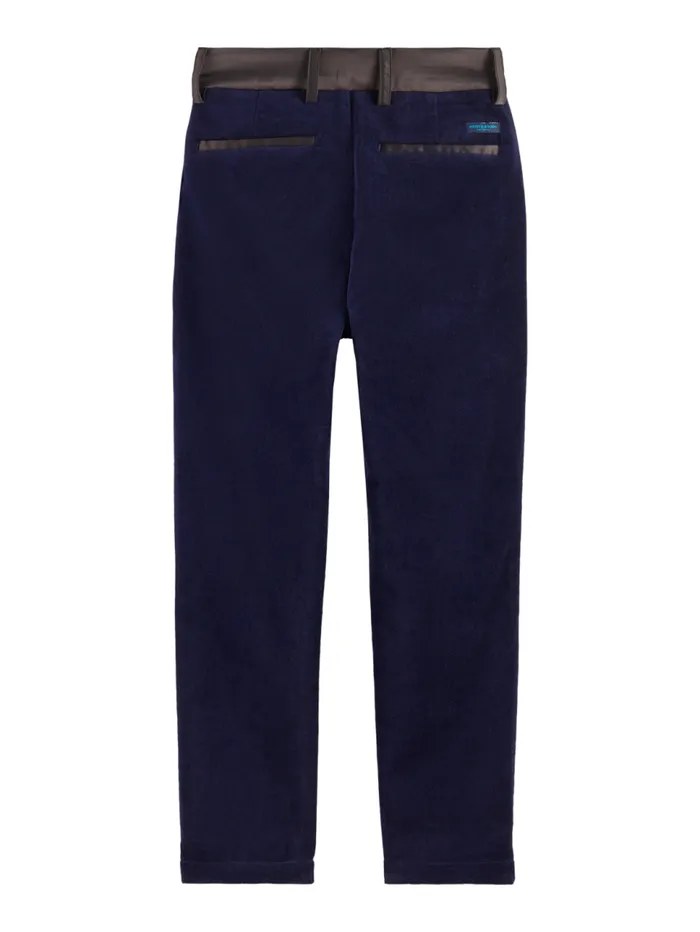 RELAXED SLIMFIT VELVET DRESSED PANTS Night Kids Scotch and Soda Pants