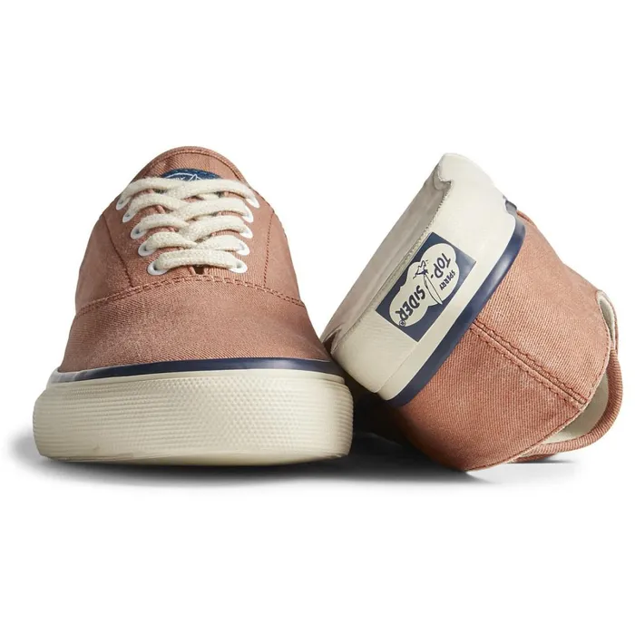 Sneakers WomenMen Sperry Unisex Cloud CVO Deck Sneaker Washed Red
