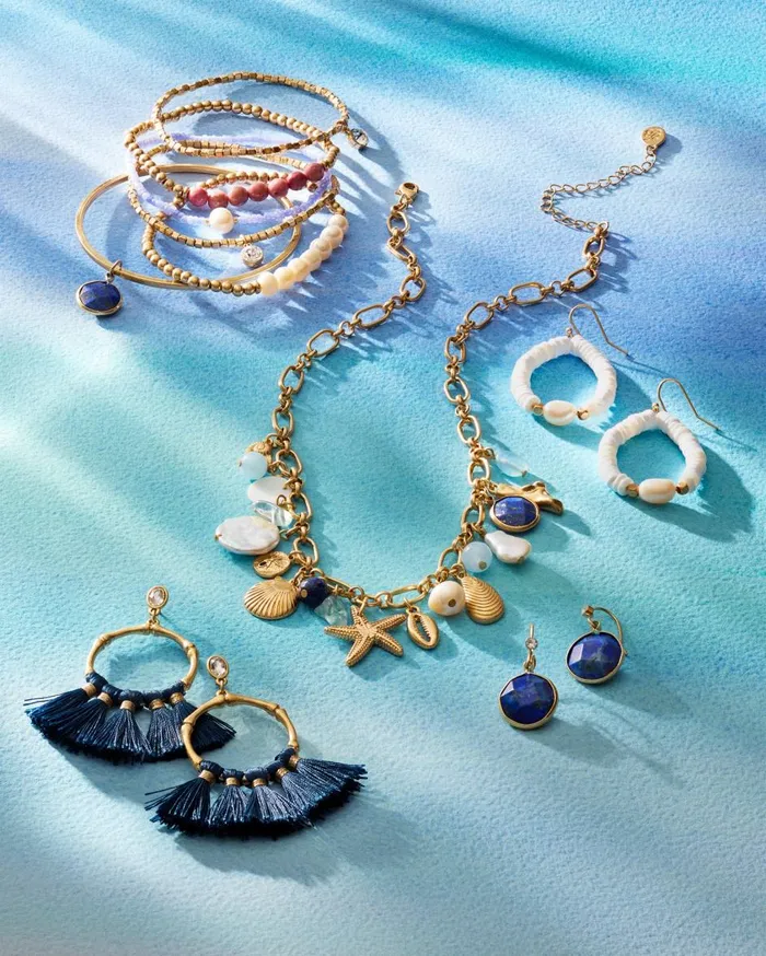 Tommy Bahama Indigo Bay Starfish Charm Bracelet Gold Women Jewelry Collections Tommy Bahama Indigo Bay Starfish Charm Bracelet Gold Women Jewelry Collections