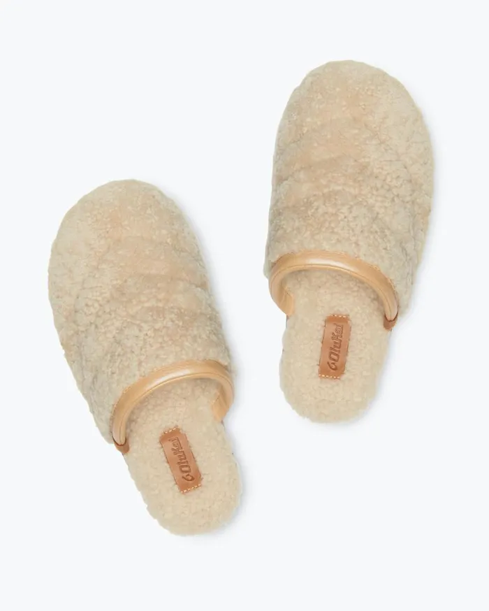 Tommy Bahama OluKai Pp Mua Fuzzy Slippers Tapa Women Shoes and Sandals Tommy Bahama OluKai Pp Mua Fuzzy Slippers Tapa Women Shoes and Sandals