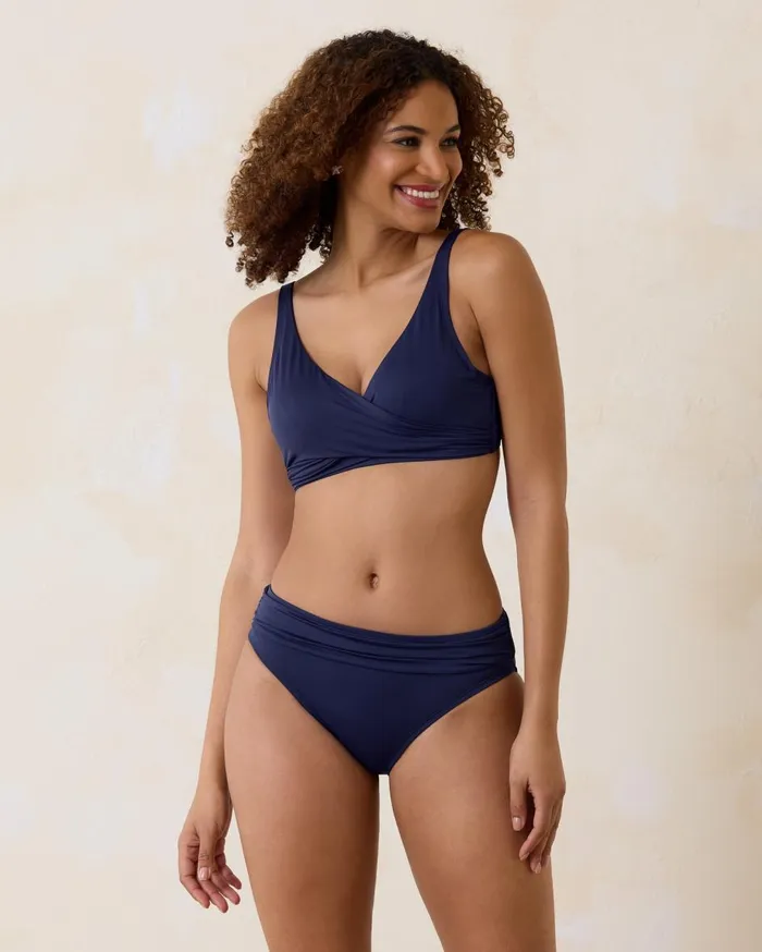 Tommy Bahama Pearl Underwire WrapFront Bikini Top Mare Navy Women Bikini Tops Tommy Bahama Pearl Underwire WrapFront Bikini Top Mare Navy Women Bikini Tops