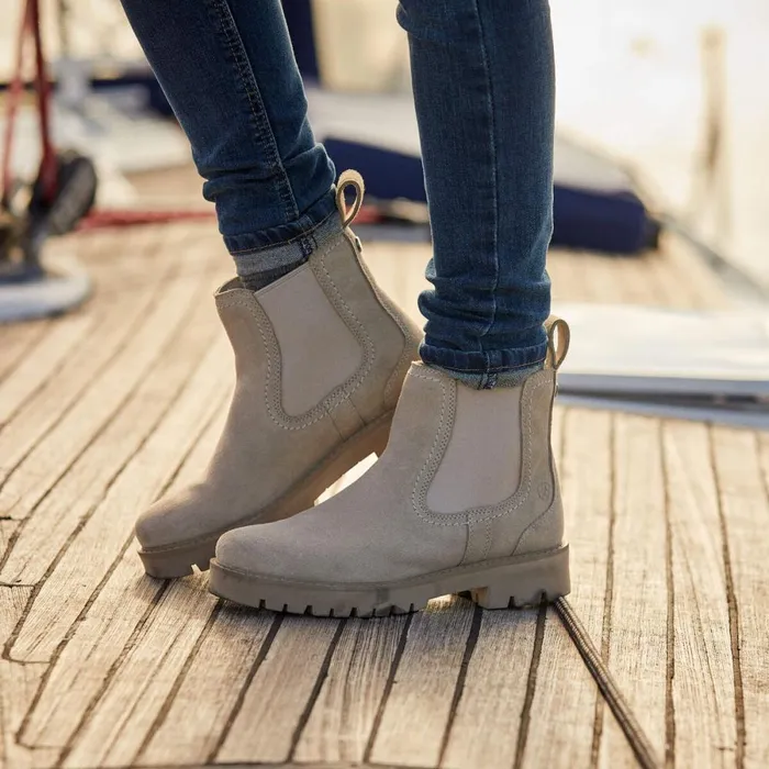 Wexford Lug Chelsea Boot Clay Women Ariat Booties Wexford Lug Chelsea Boot Clay Women Ariat Booties
