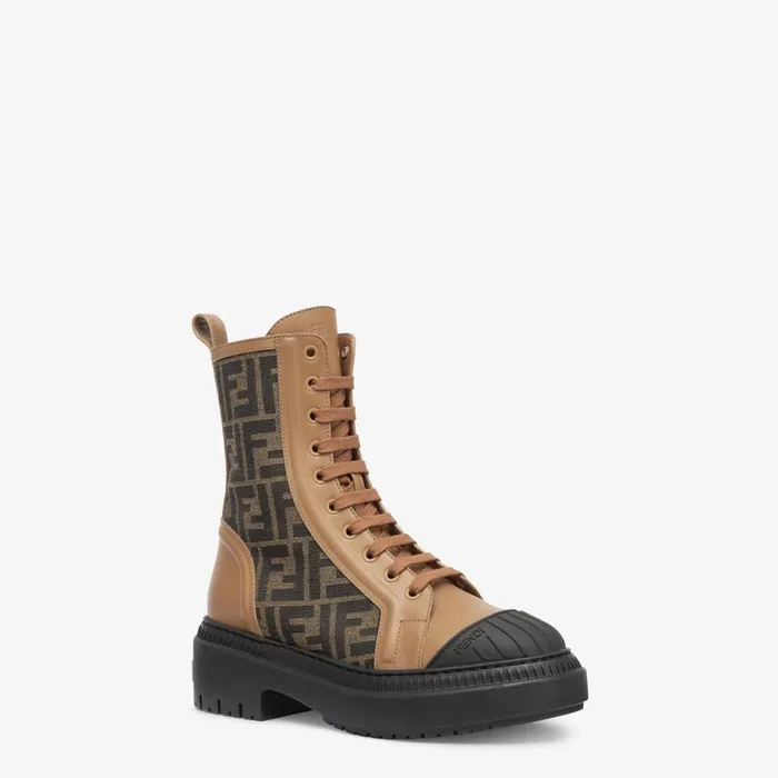 Woman Beige Leather Biker Boots Beige Fendi Boots and Ankle Boots