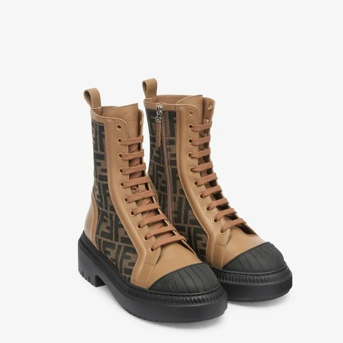 Woman Beige Leather Biker Boots Beige Fendi Boots and Ankle Boots
