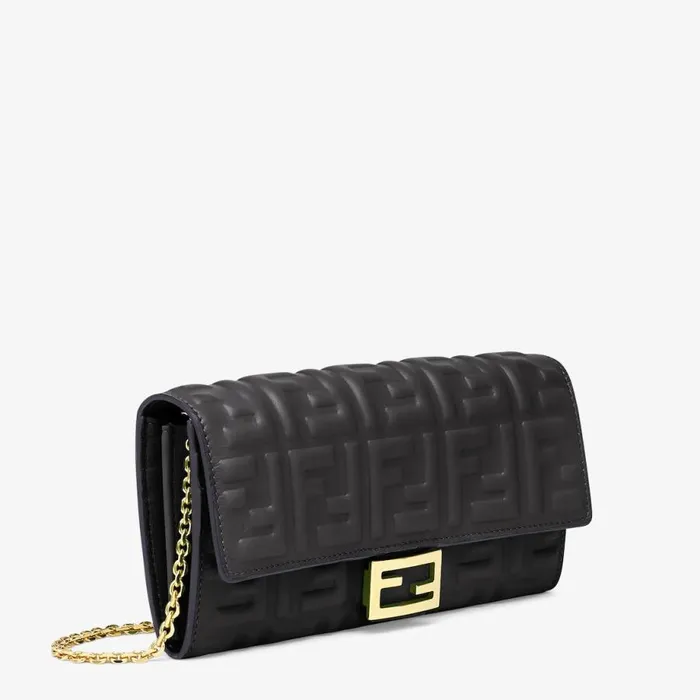 Woman Black Nappa Leather Wallet Black Fendi Wallets On Chain