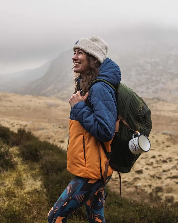 Women Jackets Passenger Singletrack Recycled Thermore Insulated Jacket Dark Denim Apricot Dark Denim Apricot Women Jackets Passenger Singletrack Recycled Thermore Insulated Jacket Dark Denim Apricot Dark Denim Apricot