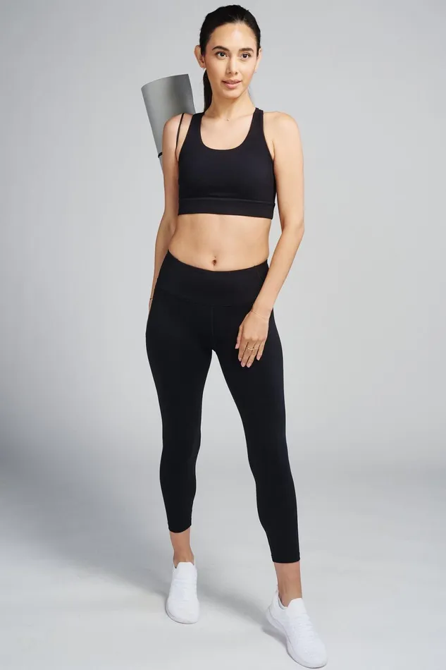 Women Sculptive Upbeat Sports Bra Tasc Performance Running Training