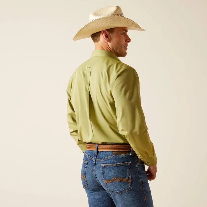 Wrinkle Free Solid Pinpoint Oxford Classic Fit Shirt Sycamore Men Ariat Button Down Shirts Wrinkle Free Solid Pinpoint Oxford Classic Fit Shirt Sycamore Men Ariat Button Down Shirts
