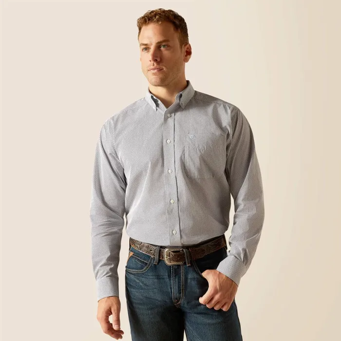 Wrinkle Free Wes Classic Fit Shirt Peacoat Men Ariat Button Down Shirts