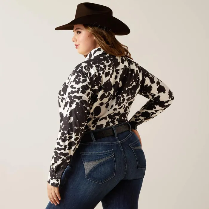 Wrinkle Resist Team Kirby Stretch Shirt Cow Women Ariat TShirts and Tops
