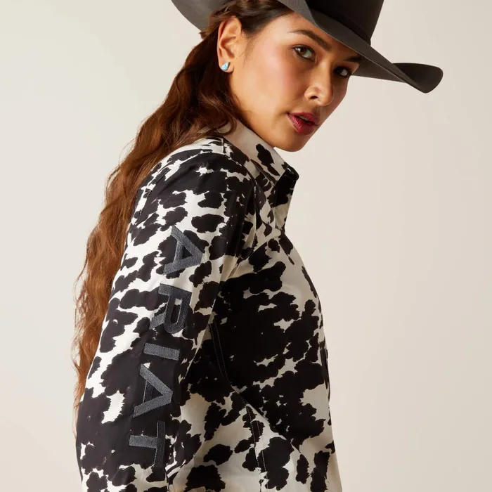 Wrinkle Resist Team Kirby Stretch Shirt Cow Women Ariat TShirts and Tops